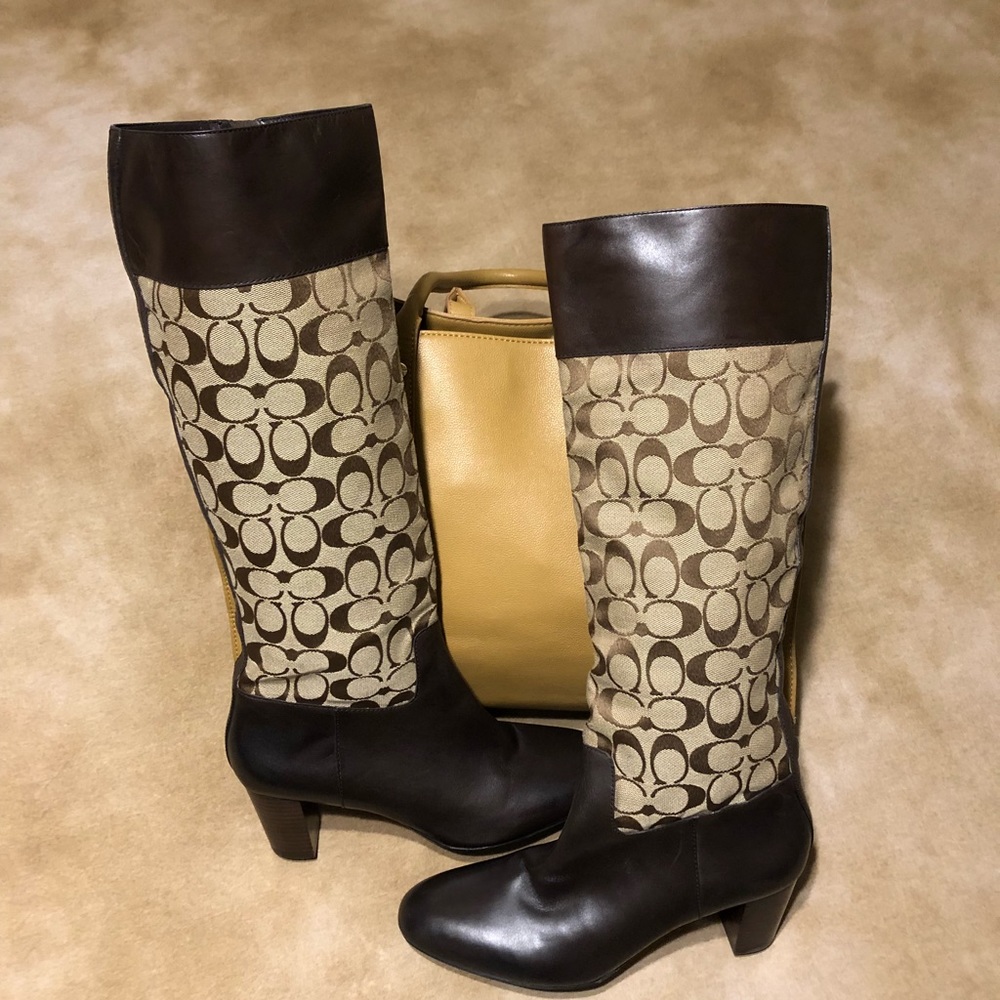 Coach “Gail” Boot New Size 10
